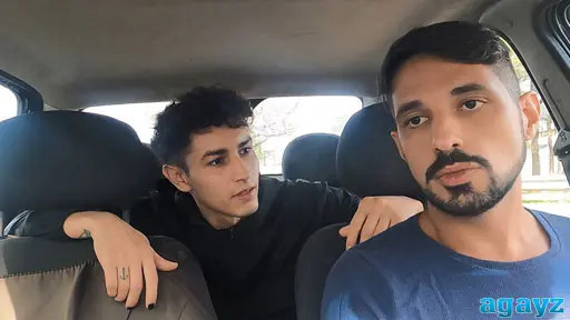 Везу петуха на блядки