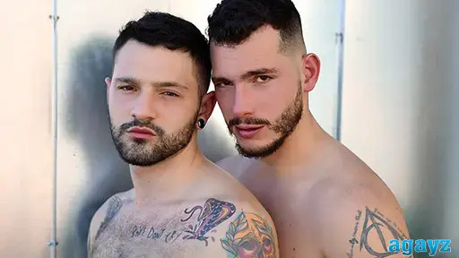 Протестная ебля на балконе